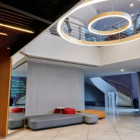 Paris - Marne La Vallee, An Ihg 4* Noisy-le-Grand