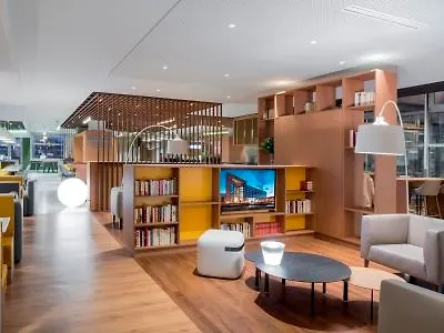 Paris - Marne La Vallee, An Ihg